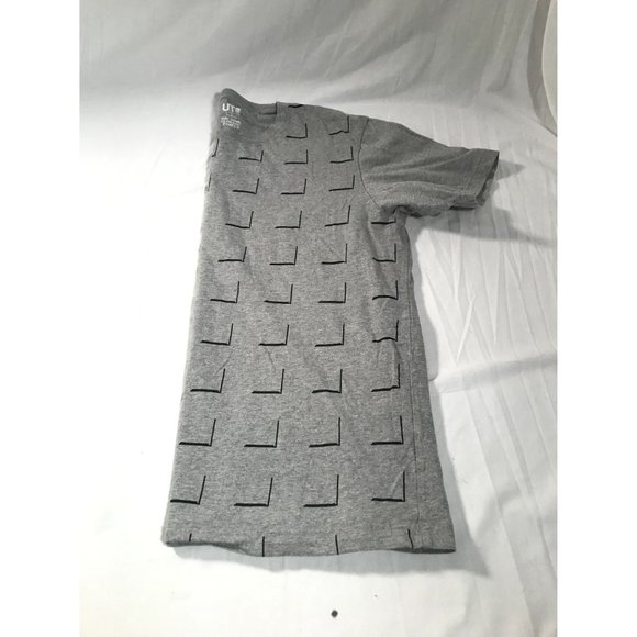 Uniqlo x The Game Classic Pixels Graphic Shirt Mens sz Large Gray - Picture 7 of 7